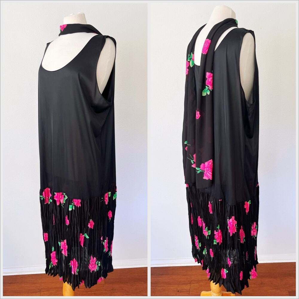Vintage 80s Does 20s Dress Black Rose Floral Slip // Plus Size 1X or 2X